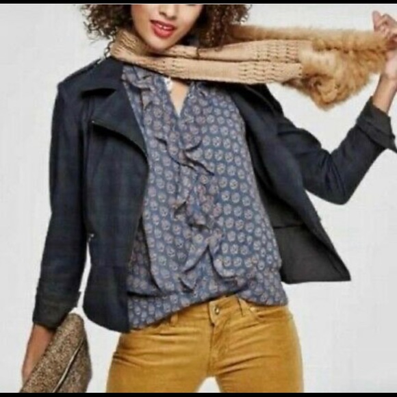 Cabi Kyoto Blossom Medallion Blouse, style #3275 - Picture 6 of 7